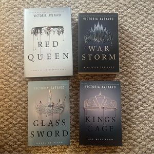 Red Queen 4 Book Series Victoria Aveyard